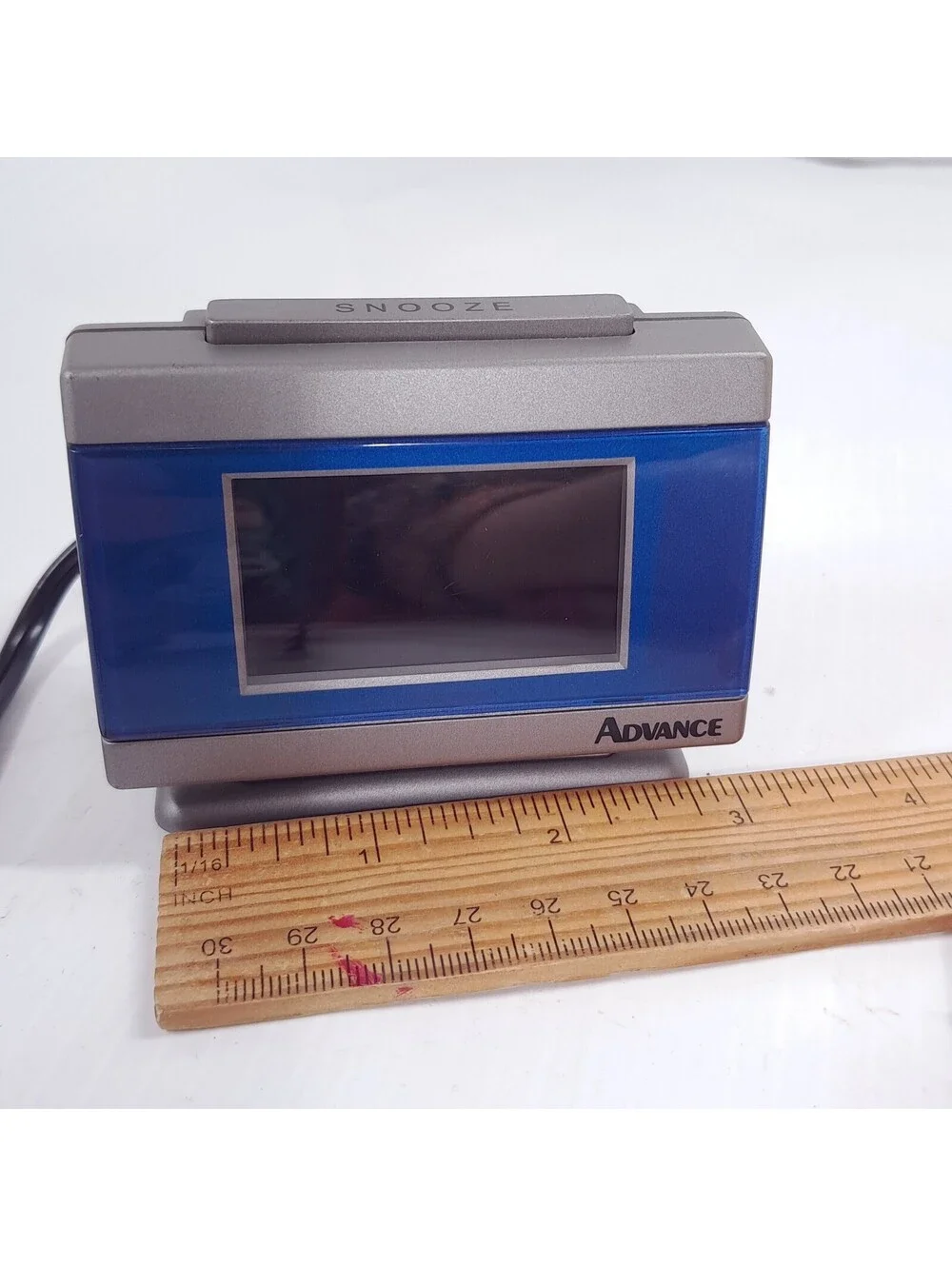 Advance travel alarm clock Model 3103 digital silver blue mini battery electric